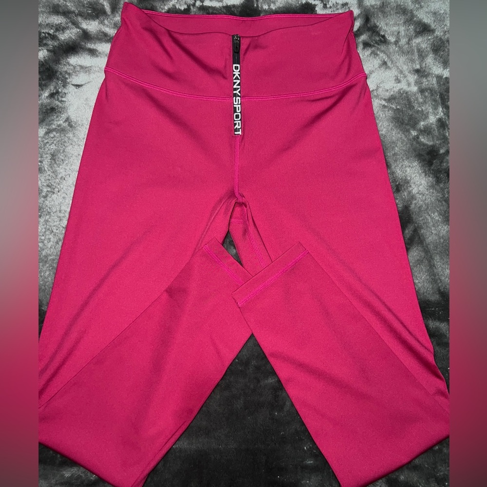 New with tags Pink DKNY Sport High waist leggings